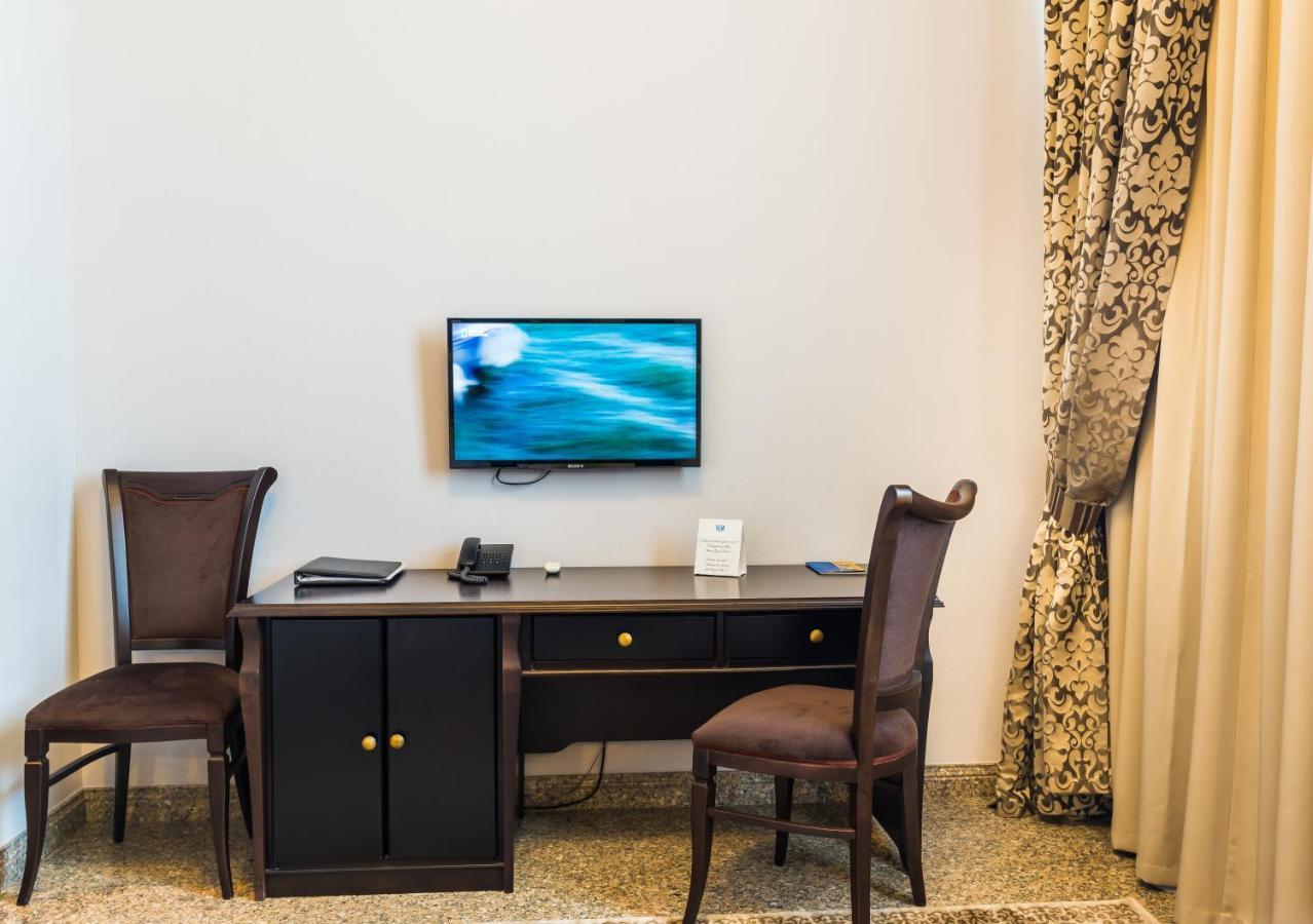 Royal Petrol Hotel Tałdykorgan Zewnętrze zdjęcie